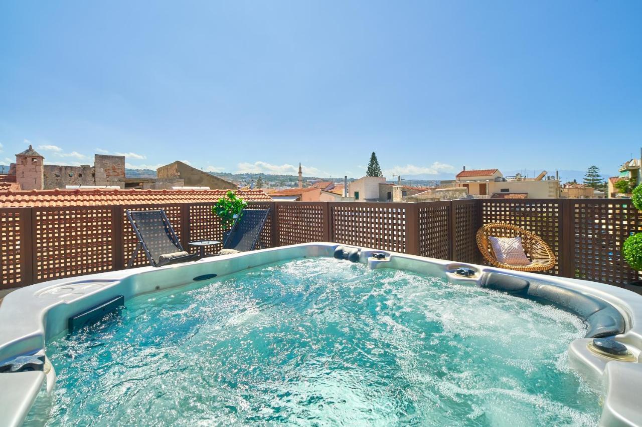 Vista Del Porto Luxury Suites Rethymno  Bagian luar foto