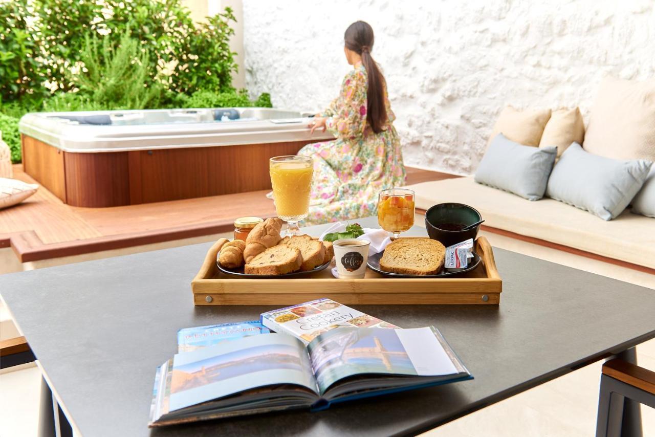 Vista Del Porto Luxury Suites Rethymno  Bagian luar foto
