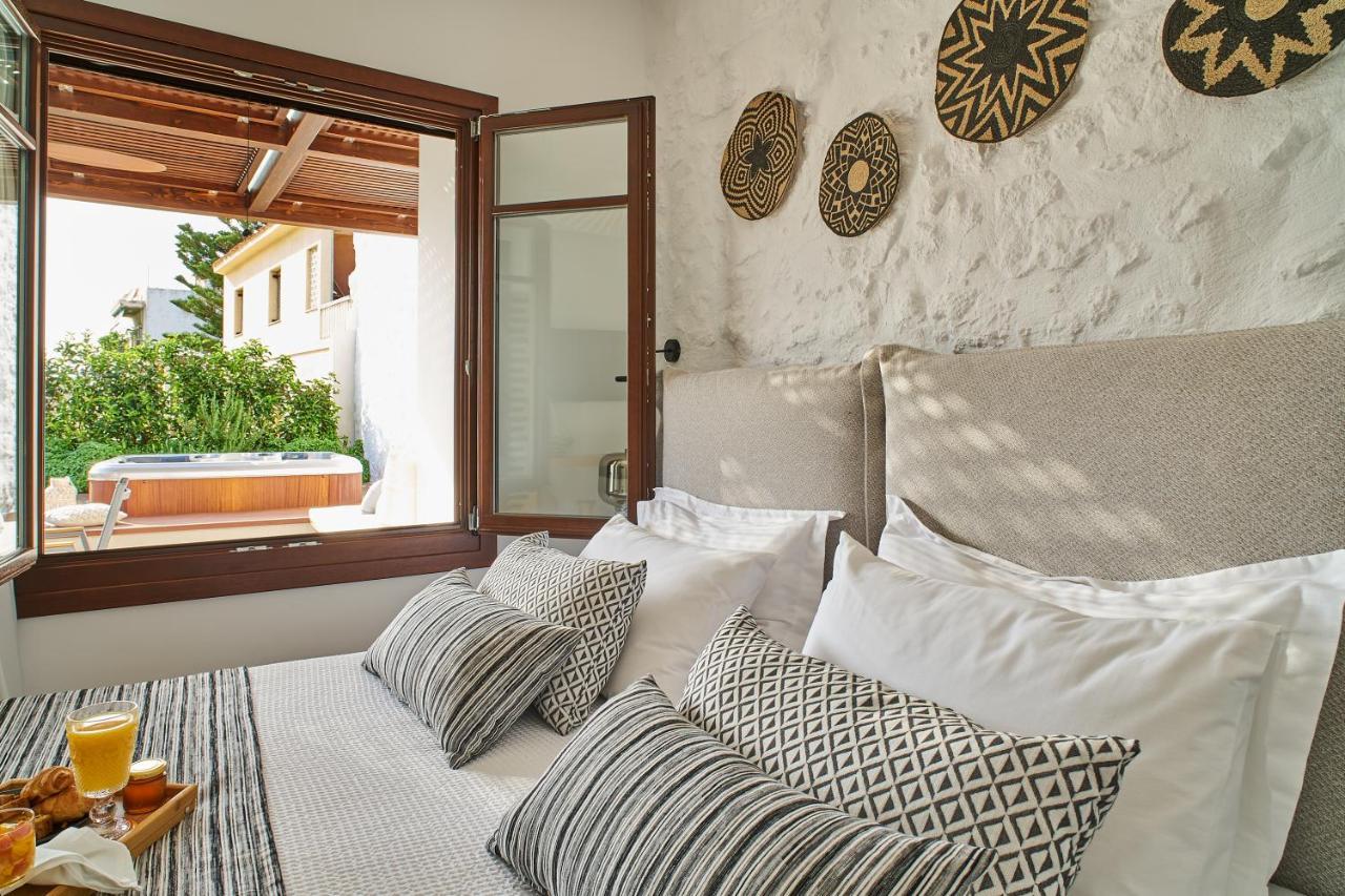 Vista Del Porto Luxury Suites Rethymno  Bagian luar foto