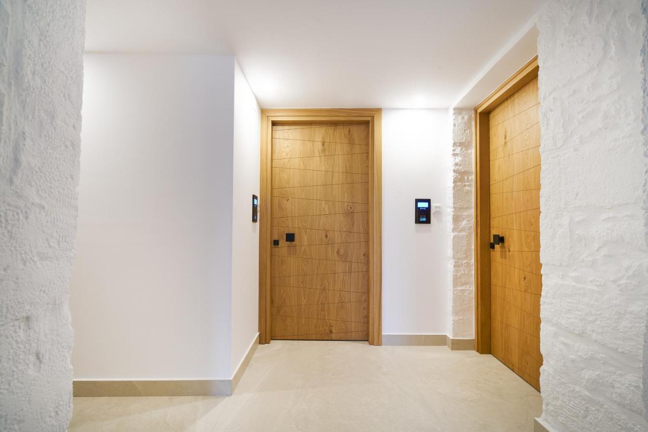 Vista Del Porto Luxury Suites Rethymno  Bagian luar foto